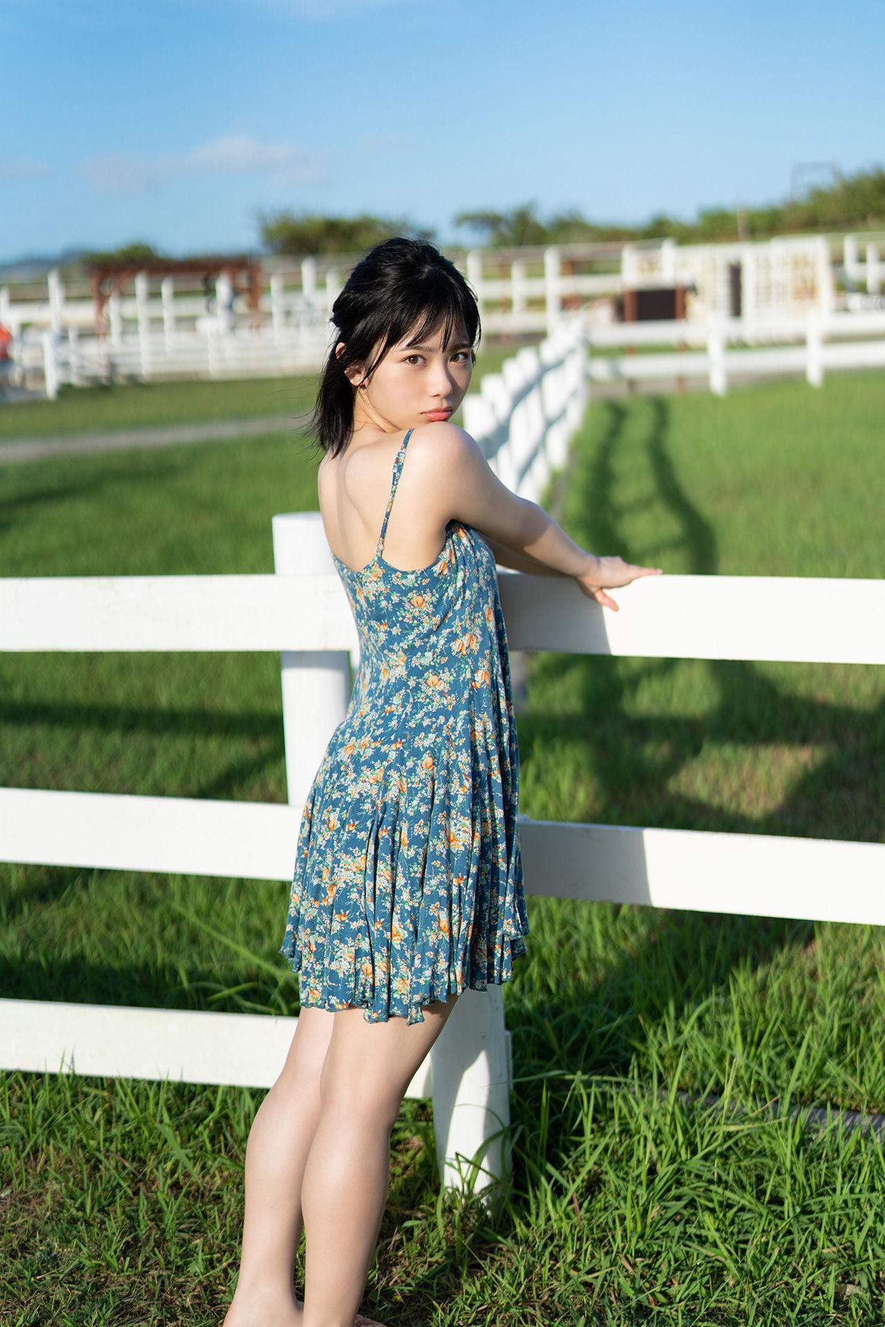 Komaki Mineshima 峰島こまき, FLASHデジタル写真集 「ぜんぶ詰め込んで、夏。」 Set.04(7)
