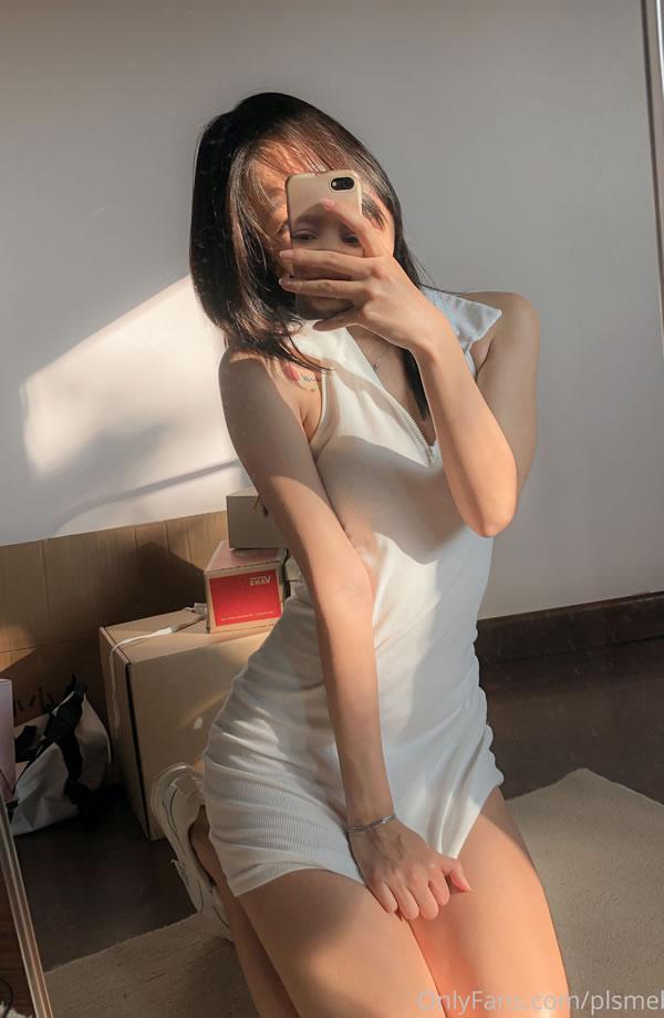 网红@plsmebabyy Onlyfans尺度视图合集