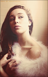 Alycia Debnam-Carey N4cxODVo_o