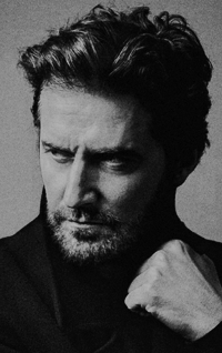 Richard Armitage FcEMv7di_o