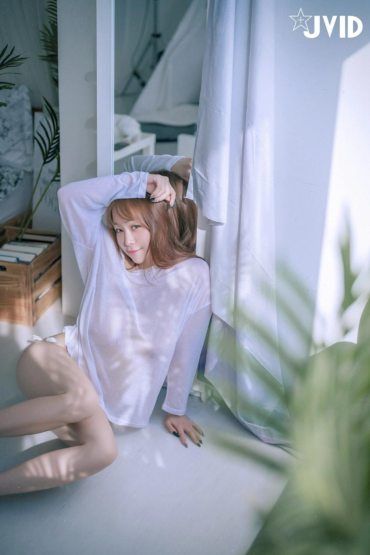 JVID Julie藏獒 H罩杯巨乳藏獒，回國後的性感絕美首發 Set.03(11)