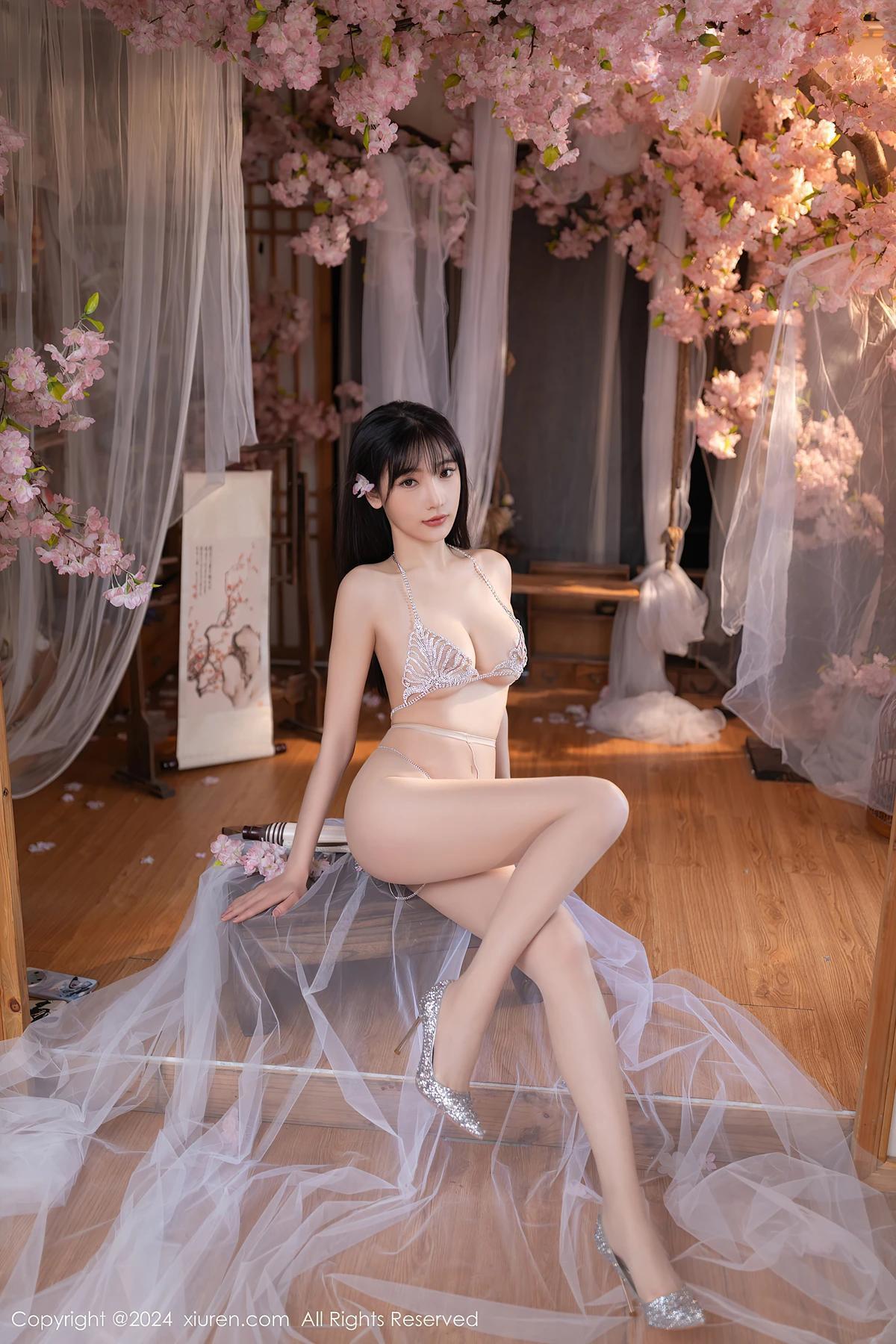 XiuRen秀人网 No.8807 陆萱萱LuXuanXuan(55)