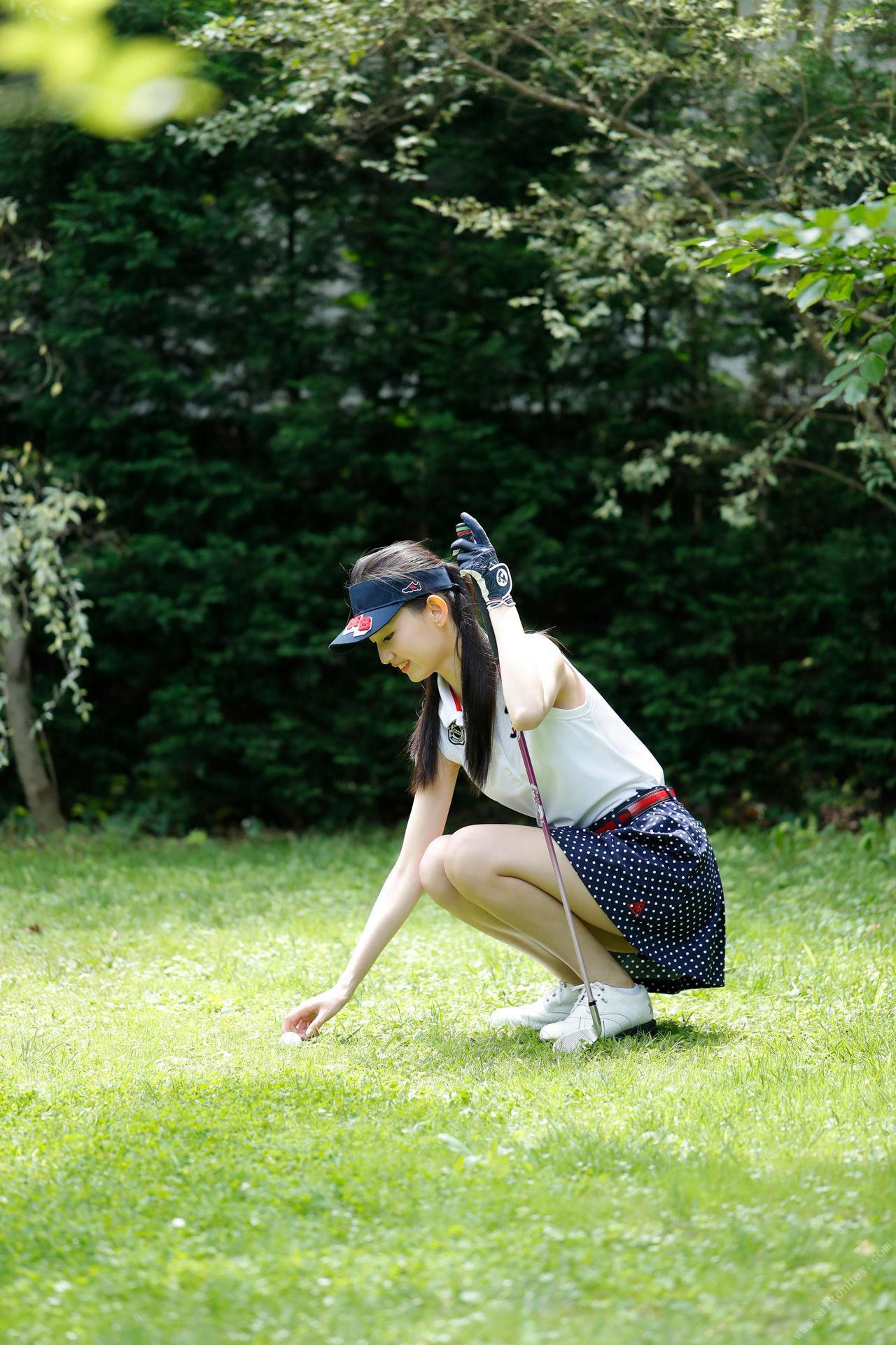 Rena Kuroki 黒木麗奈, FLASHデジタル写真集　「お嬢様ゴルファーの秘密」 Set.01(2)