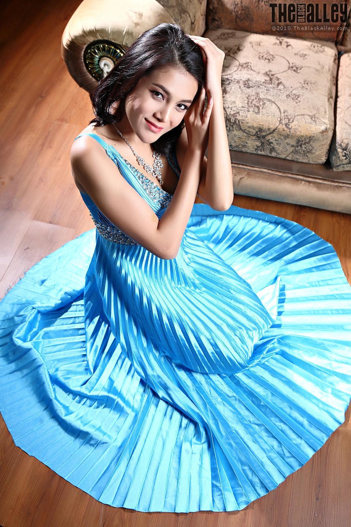 Rosita The Black Alley Photobook Set.27(22)
