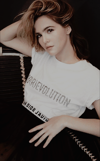 Zoey Deutch FNVwtTPO_o