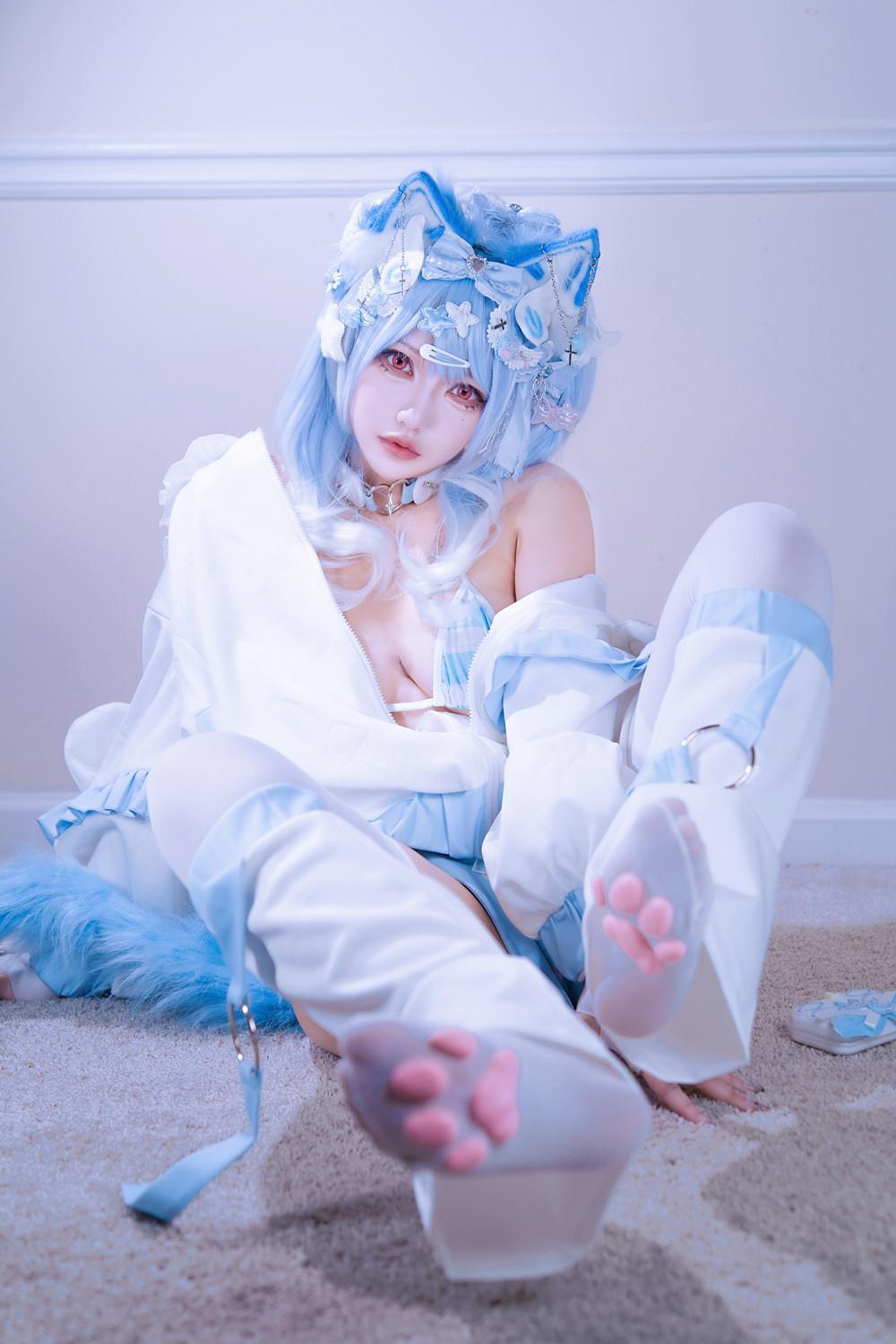 Cosplay 狐洛洛子 – 水色猫猫头(29)