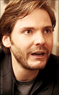 Daniel Brühl 9IR3MT7y_o