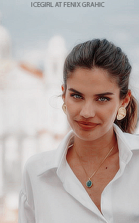 Sara Sampaio 4yuUmjq4_o