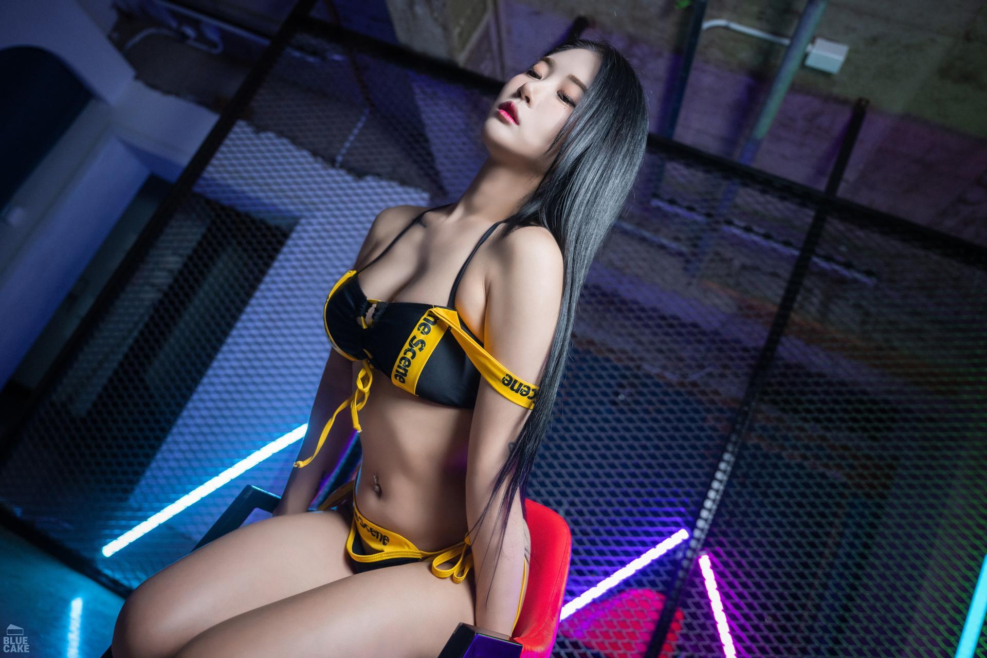 Jeong Bomi 정보미, [BLUECAKE] Black & Yellow (+RED Ver) Set.01(48)