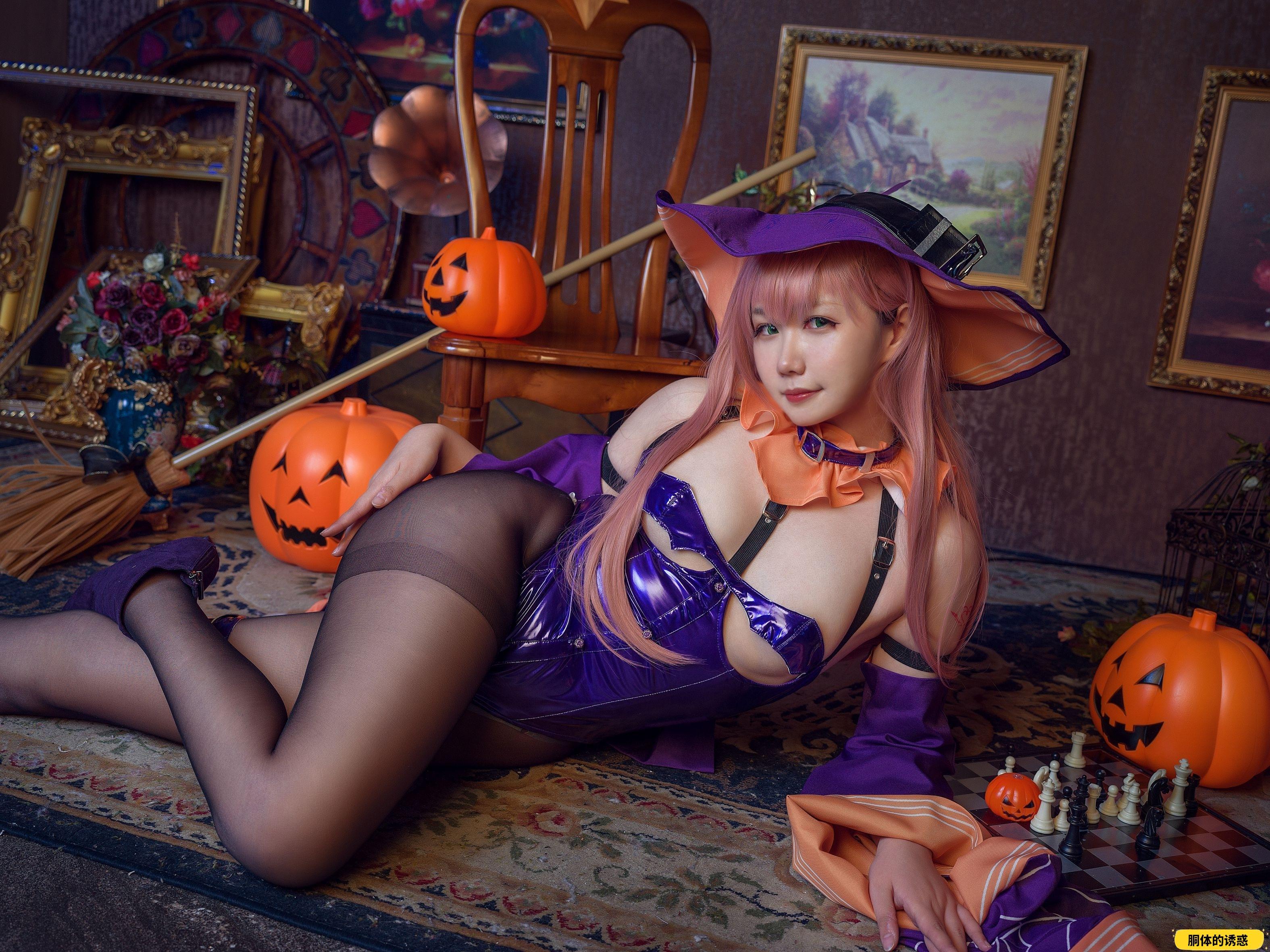 Makachan 麻花麻花酱 - Memphis Halloween (Azur Lane)