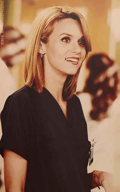 Hilarie Burton Sn4Rbjtm_o