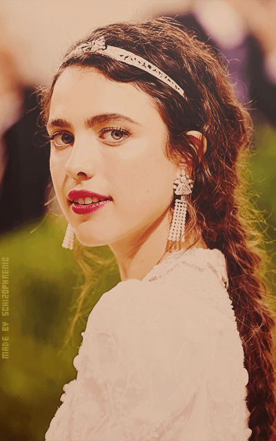 Margaret Qualley K1PL0YSZ_o