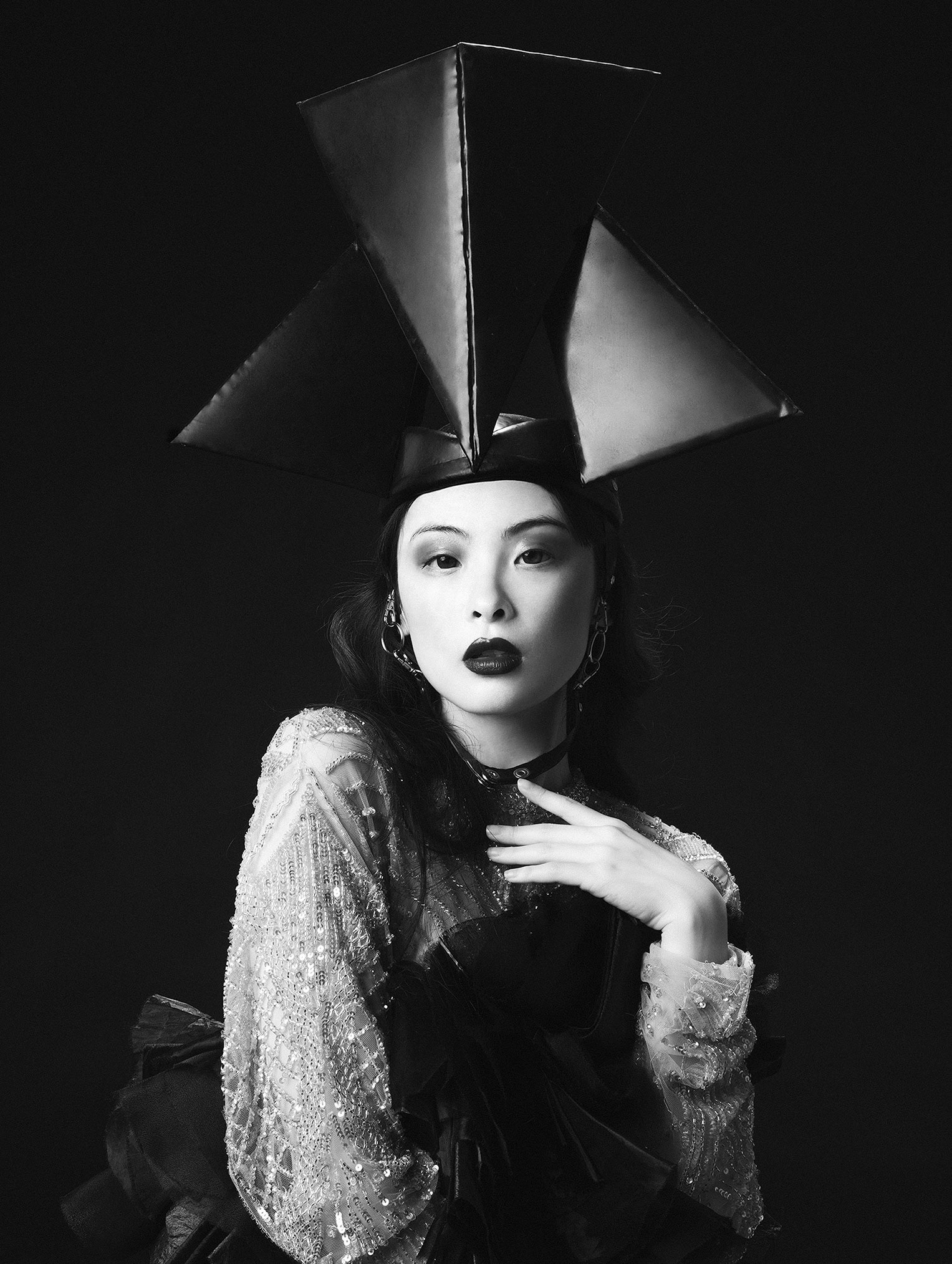 Chacha Huang by Rebeca Saray Чача Хуань / фото 01