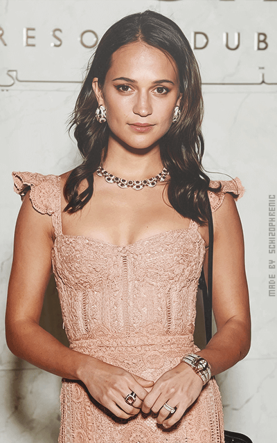 Alicia Vikander IeABcn9e_o