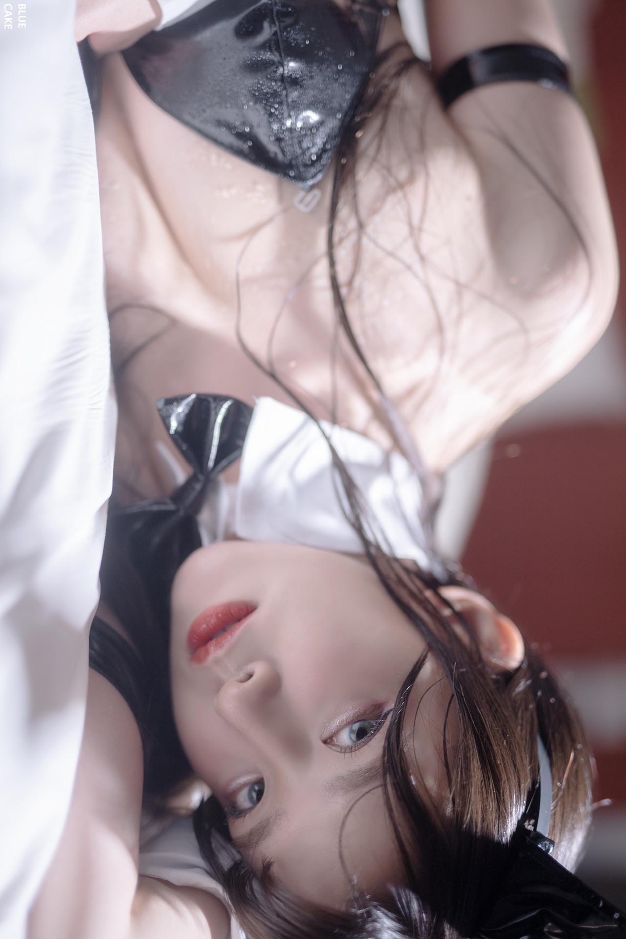 Lee Ahrin 이아린, BlueCake ‘White Black Bunny’ Set.02(28)
