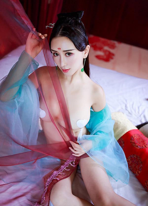 秀人网性感女神邹晶晶女王大尺度美乳古风写真青衫透玉肌(31)