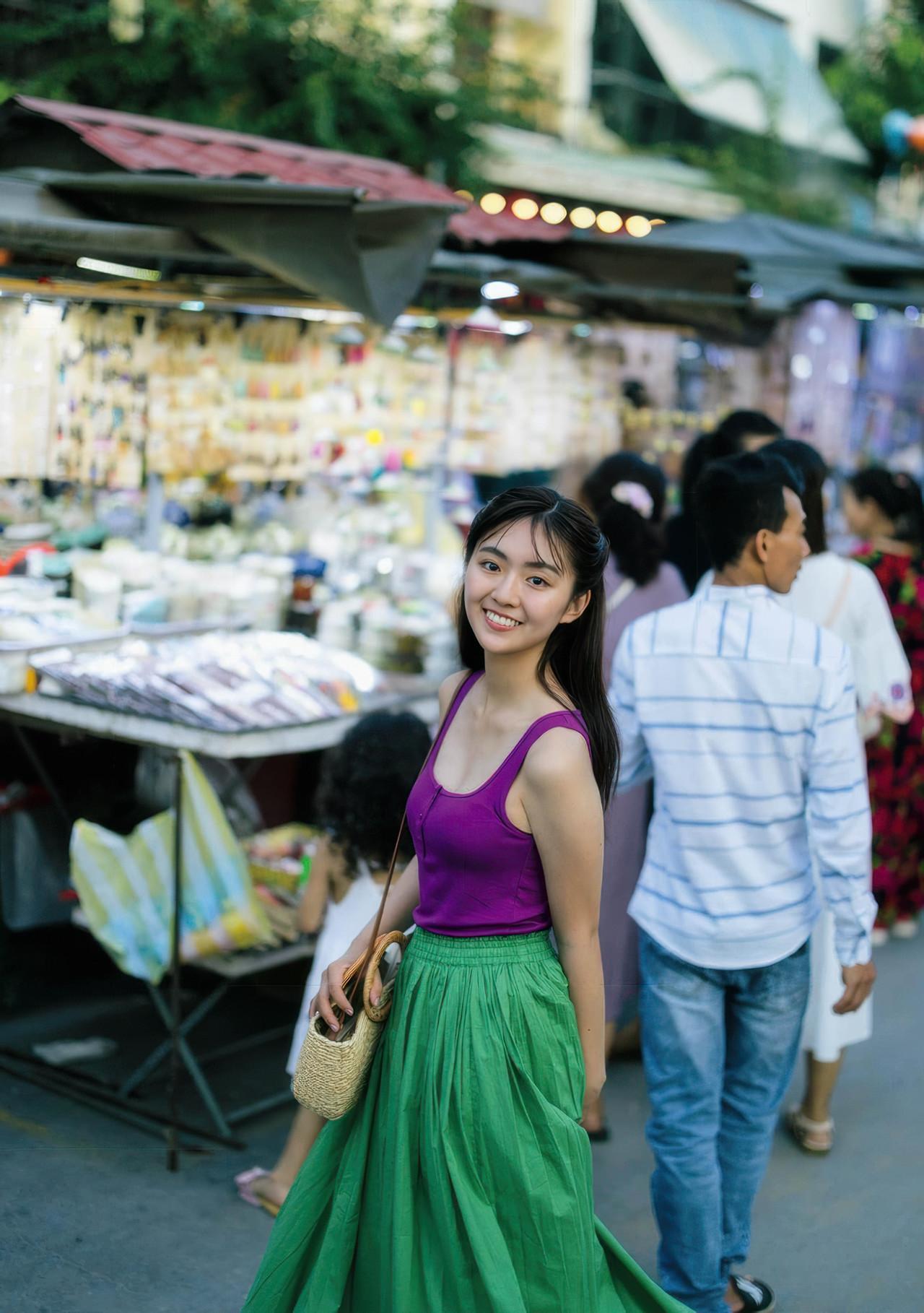 Runa Toyoda 豊田ルナ, 写真集 『Good to see Moon』 Set.03(1)