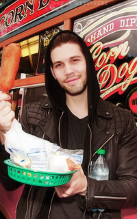 Casey Deidrick MWLHpYph_o