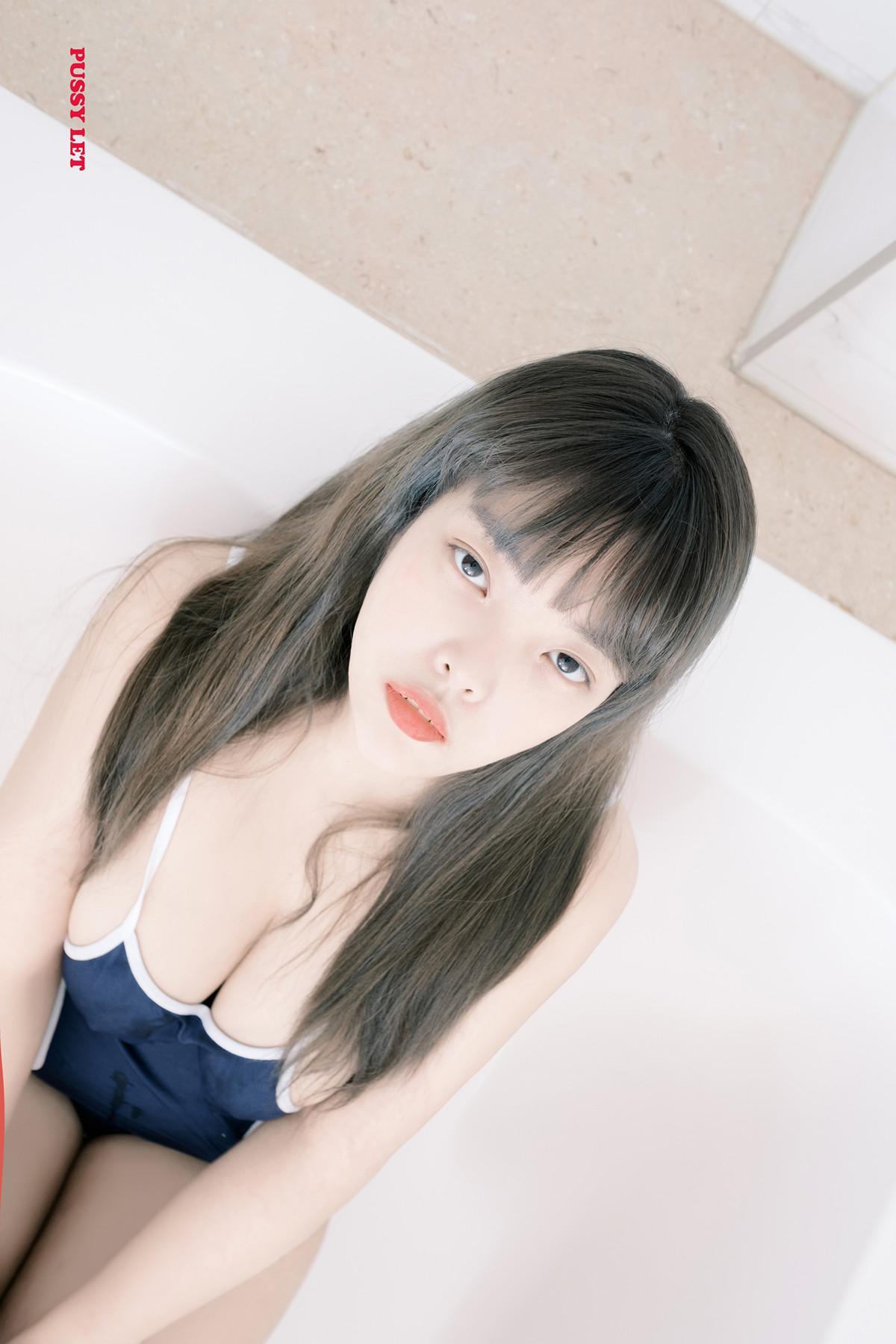 Min-Ah 민아, PUSSYLET Vol.18 Photobook Set.02(11)