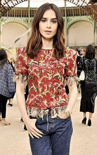 Lily Collins - Page 7 D7EqUkWt_o
