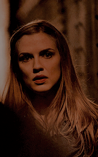 Sara Canning ZD2HVTHk_o