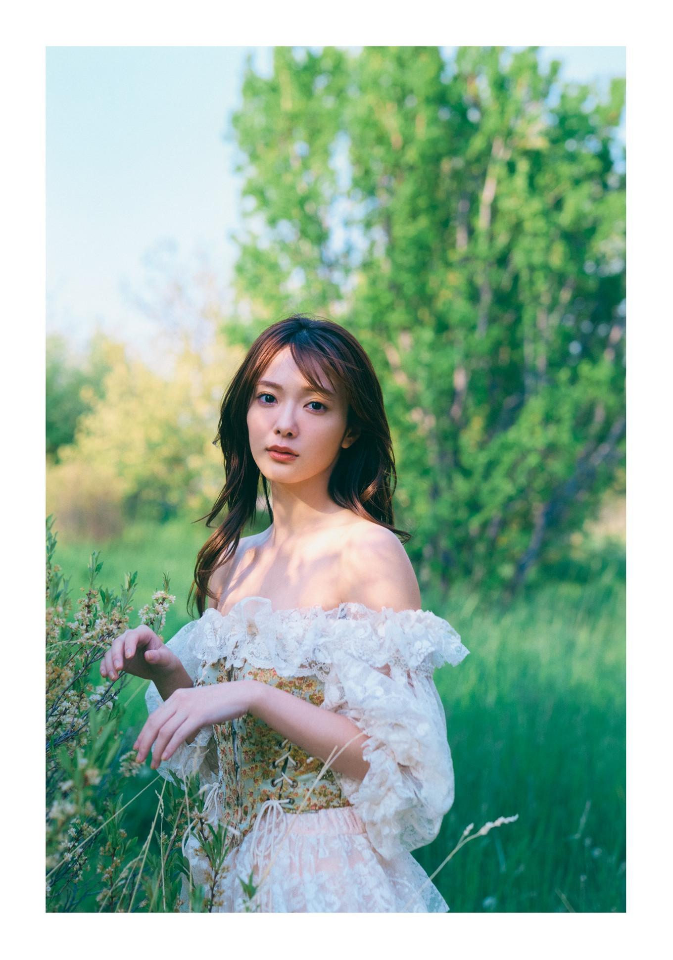 Hono Tamura 田村保乃, 2nd写真集 『隣の席になりたい』 Set.01(21)
