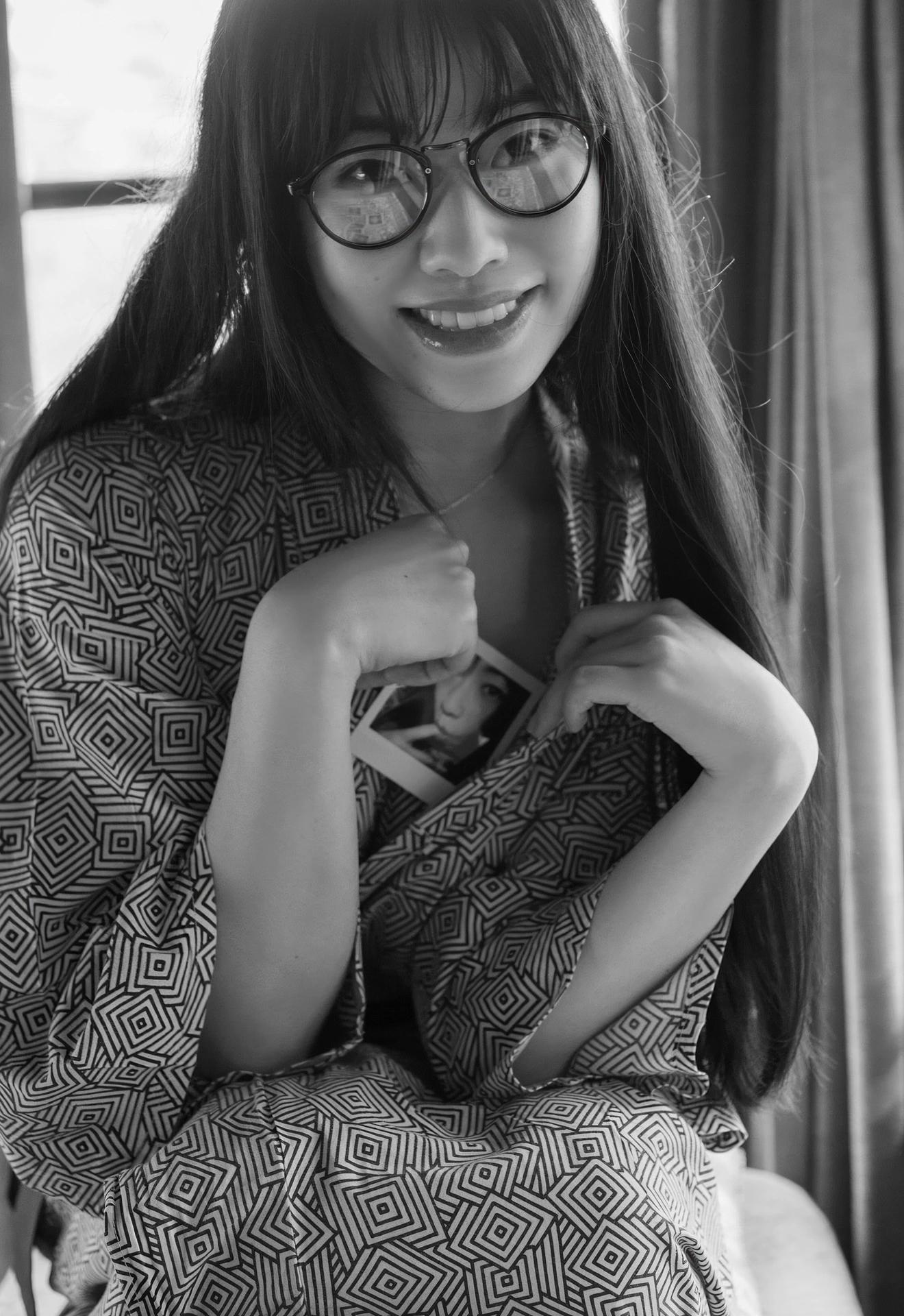 Asuka Oda 小田飛鳥, 週刊現代デジタル写真集 「一期一会 旅のはじまり」 Set.03(8)