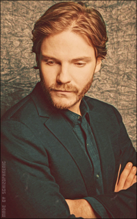 Daniel Brühl Eyilt55g_o