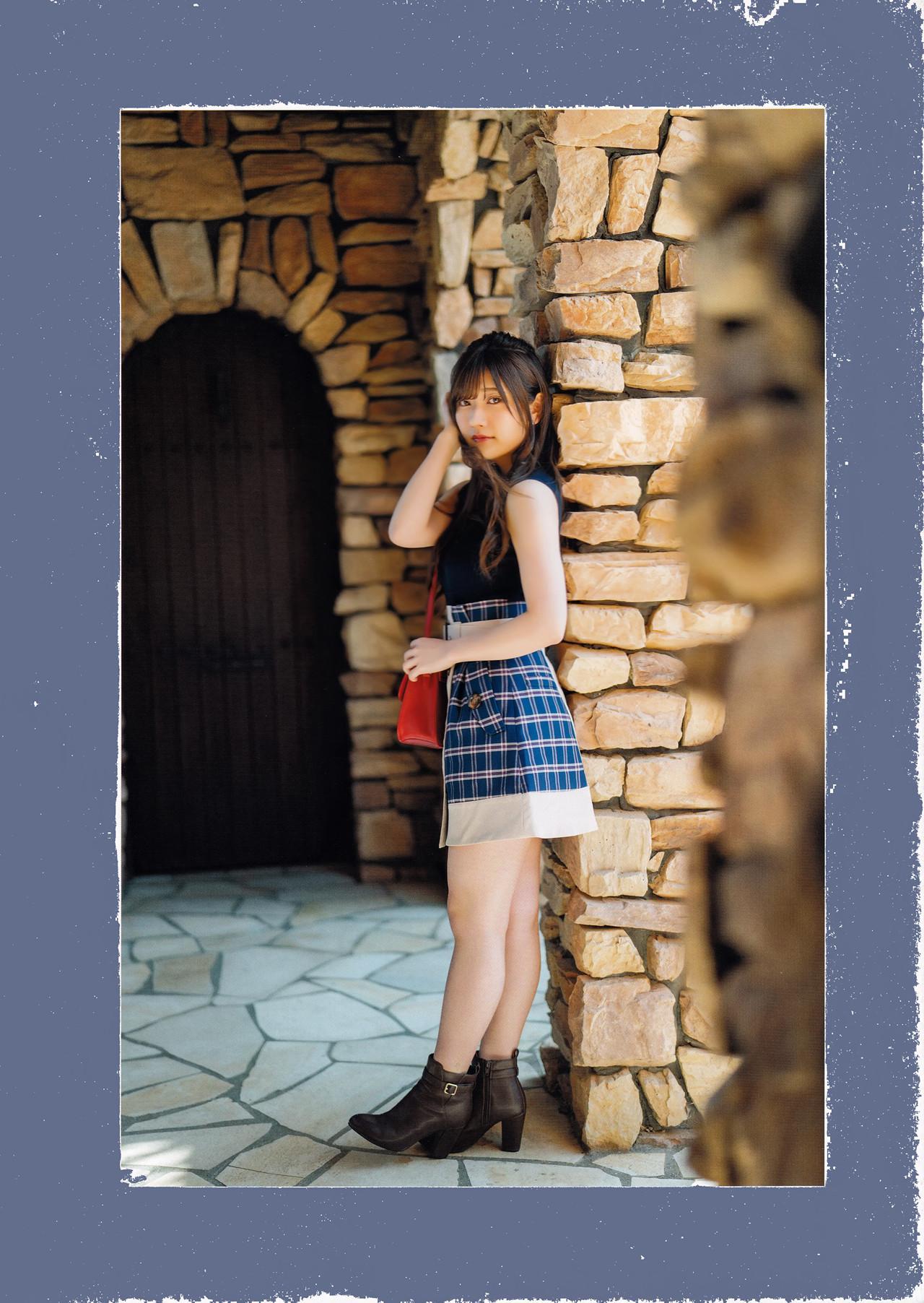 Marina Yamada 山田麻莉奈, 1st 写真集 [まりり] Set.01(13)