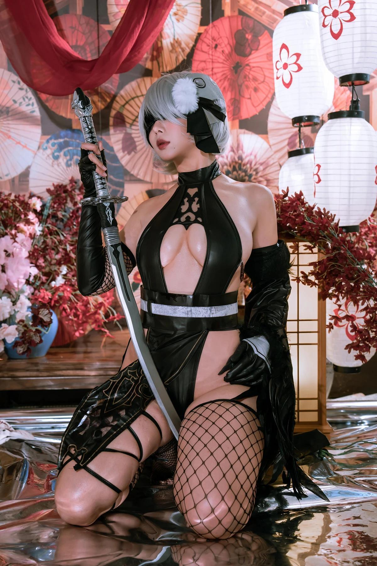 Cosplay 云溪溪Yunx1x1 & 奶桃 – 2B本 YoRHa No.2 Type B 下 Set.01(20)