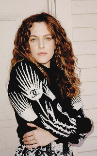 Riley Keough - Page 2 YEa8WFuo_o