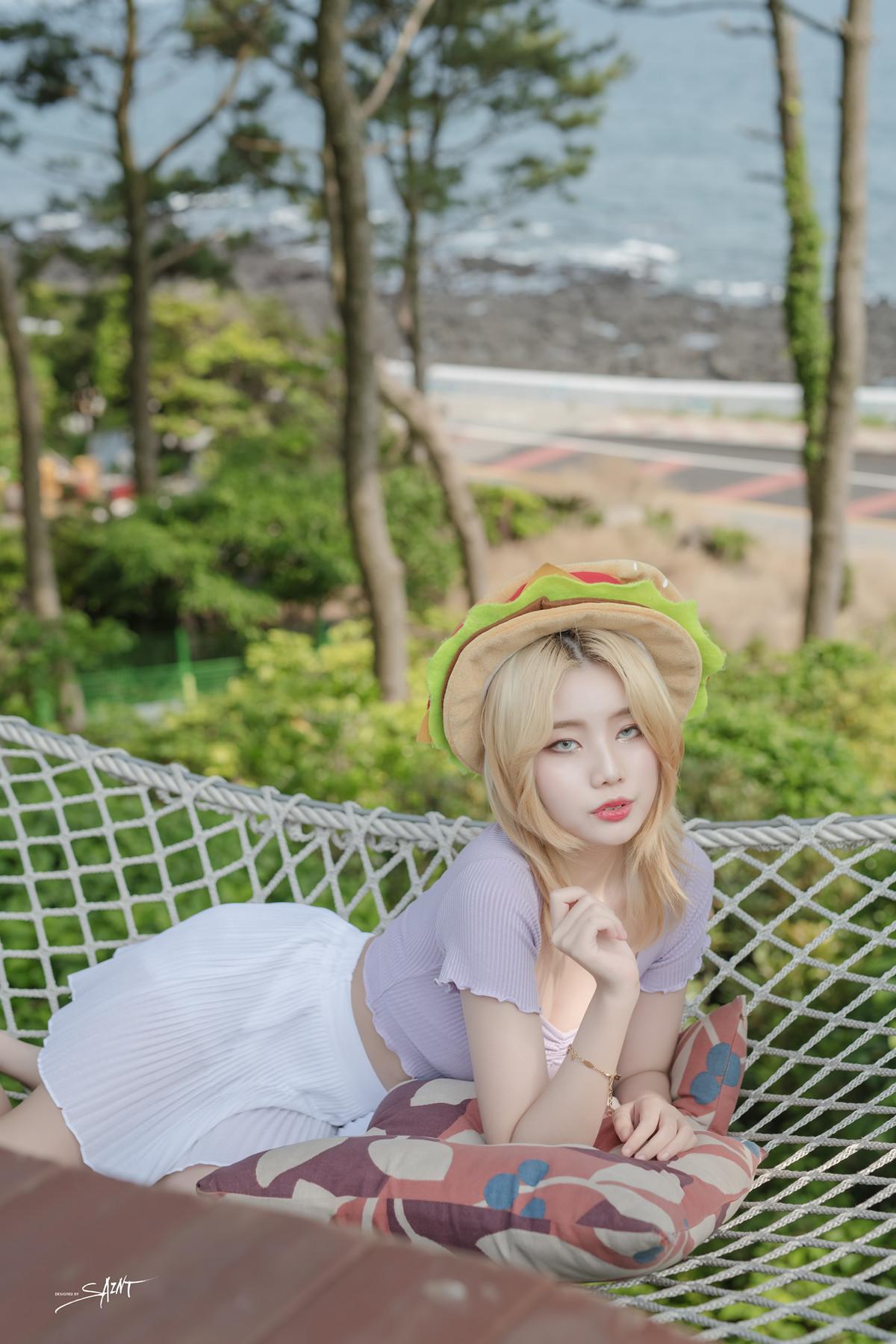 Yuna 유나, Saint PhotoLife Vol.14 ‘Jeju Story Part.1’ Set.04(15)