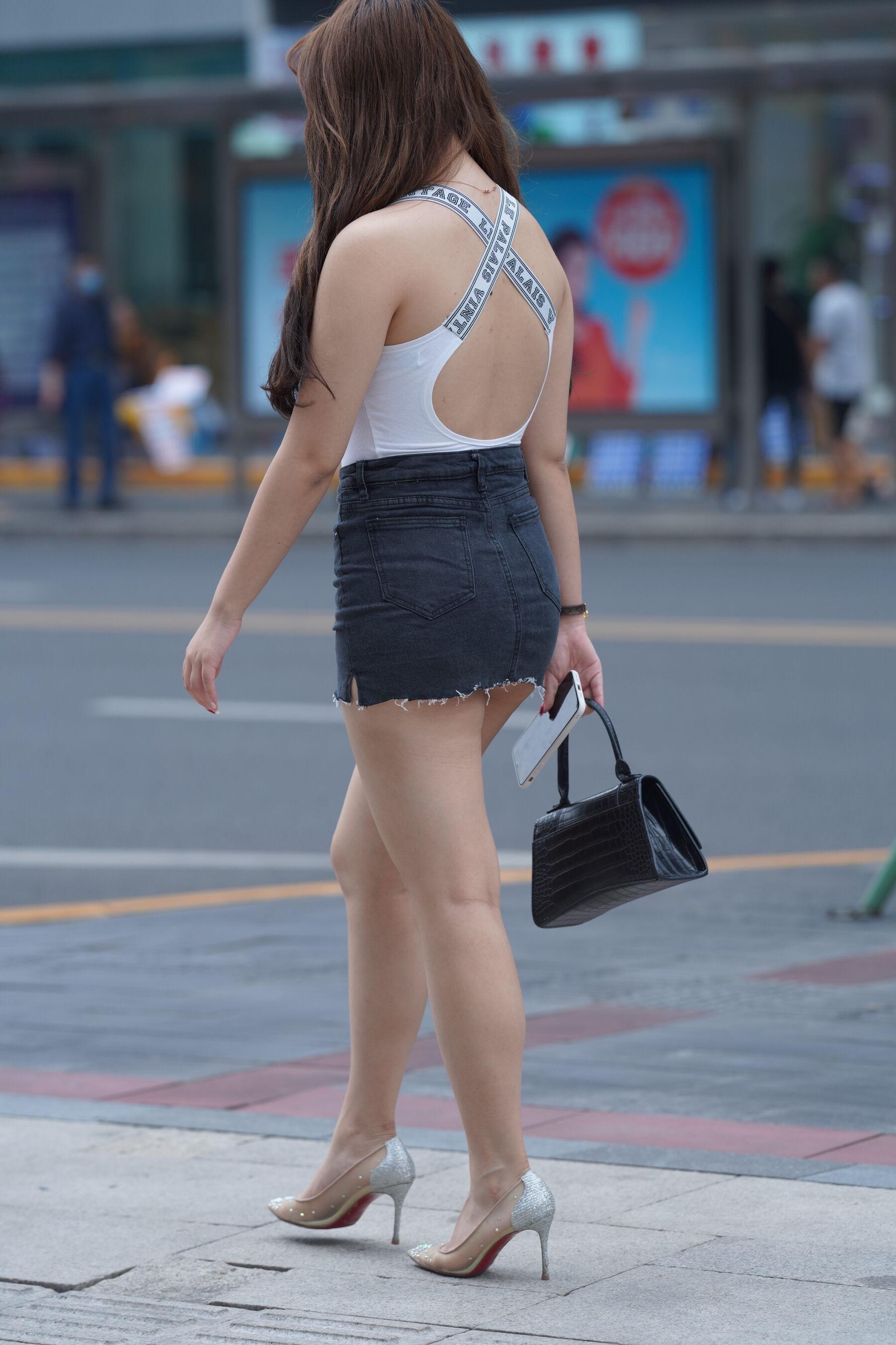 街拍 透明高跟热裤美女(391)