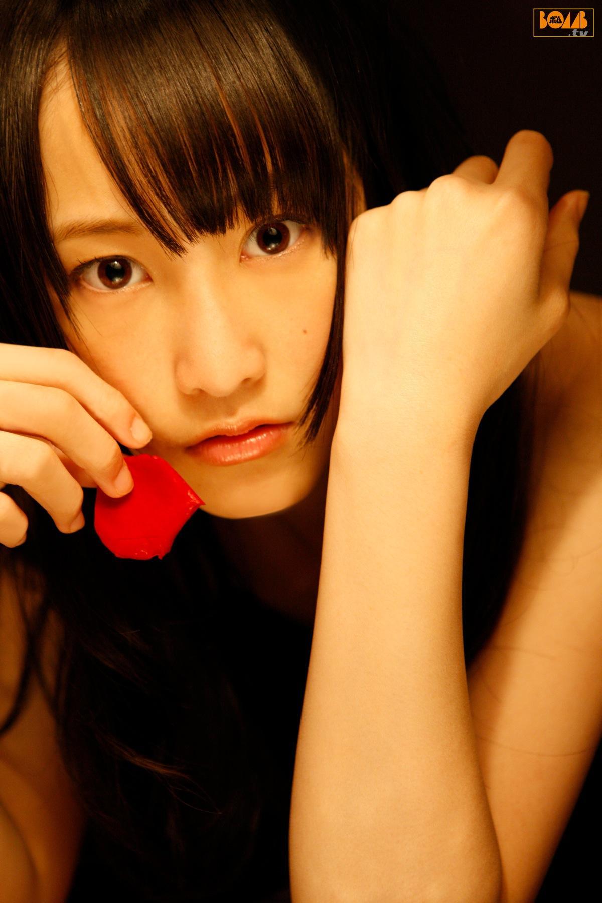 [Bomb.TV] 2011年08月号 松井玲奈 Rena Matsui写真集(5)