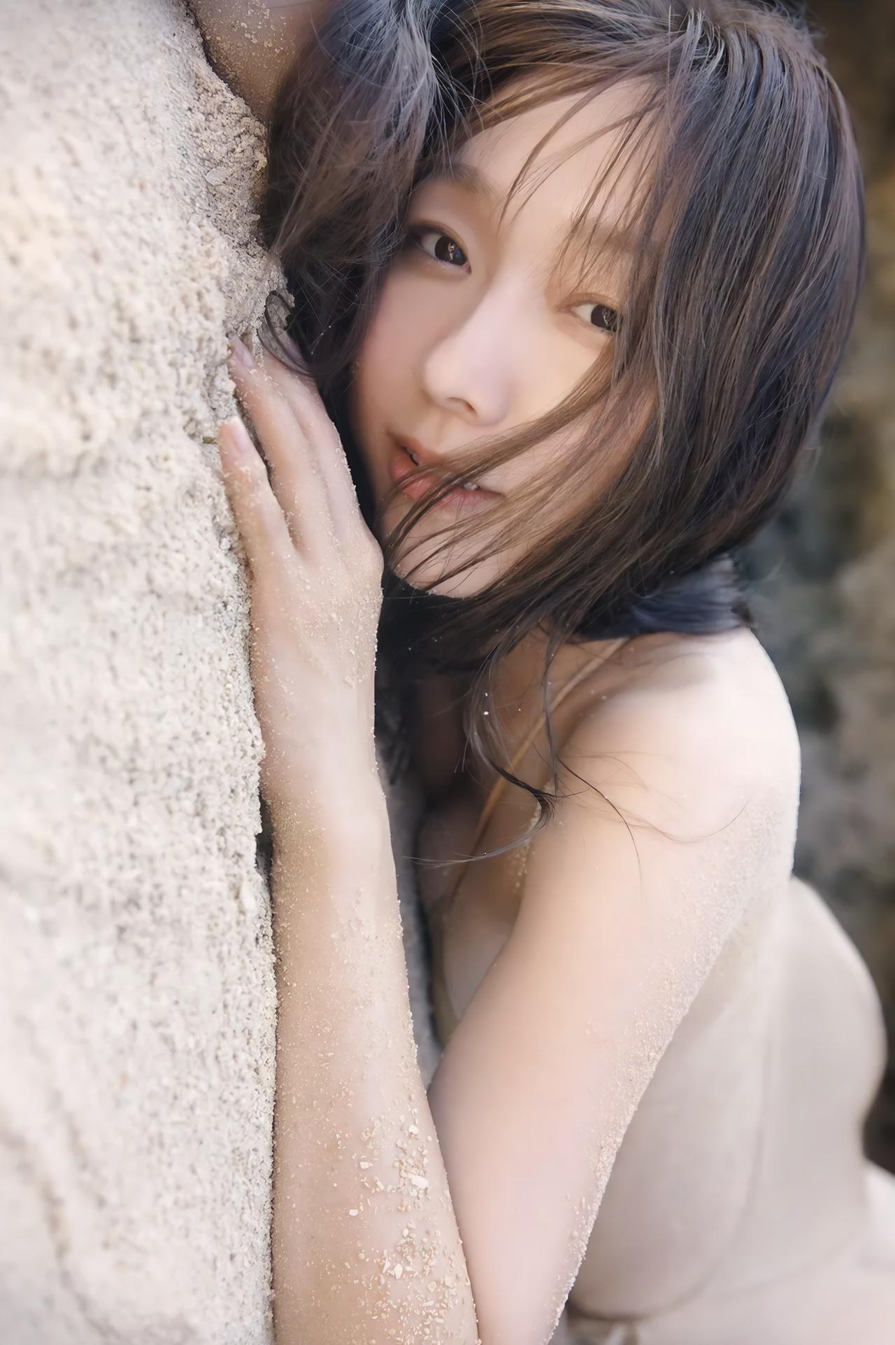 Akari Suda 須田亜香里, FRIDAY 2024.12.20 (フライデー 2024年12月20日号)(7)