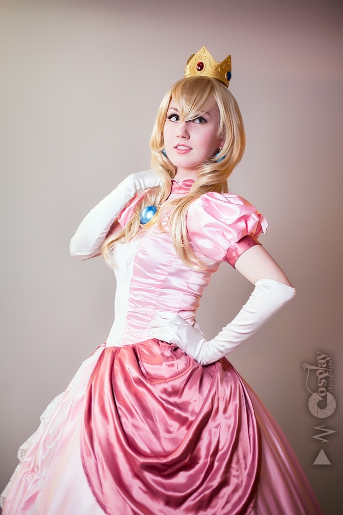 The Best Princess Peach Cosplay - 2024 ︎