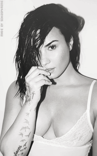 Demi Lovato 9Et8vQza_o