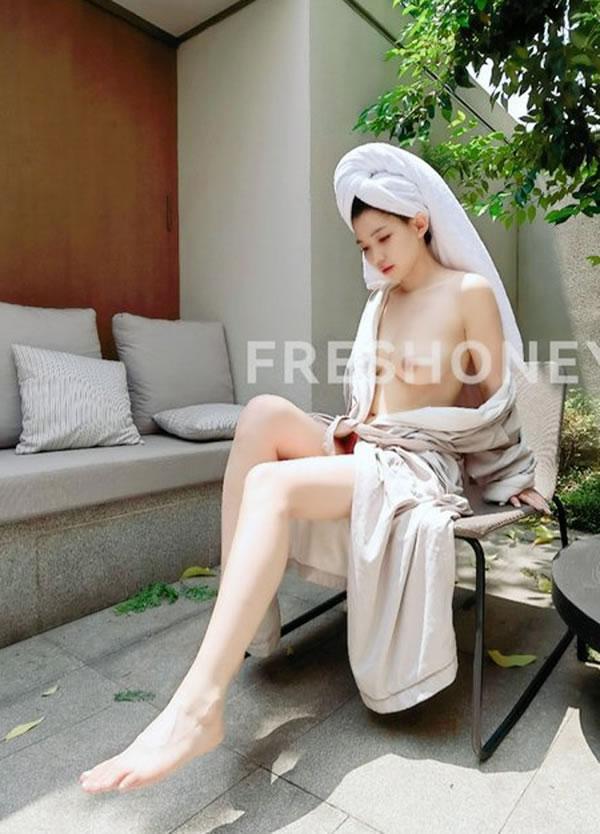 高颜值模特@PrettyBaby 私拍视图合集(9)
