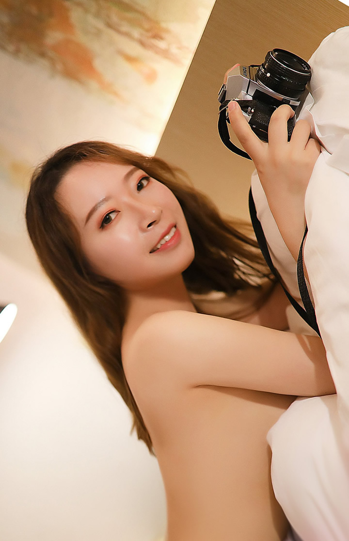 潘多拉铂金47刊美女摄影师2(33)