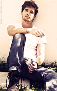 Drew Van Acker KZ1jFXyY_o