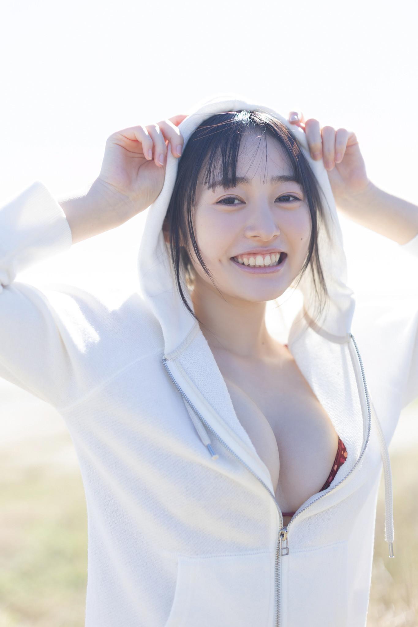 Miu Shirahama 白濱美兎, FRIDAYデジタル写真集 「ぎゅってして Vol.1」 Set.01(7)