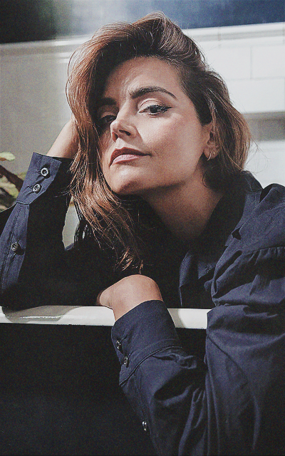 Jenna Coleman - Page 2 WG5DUe6Q_o