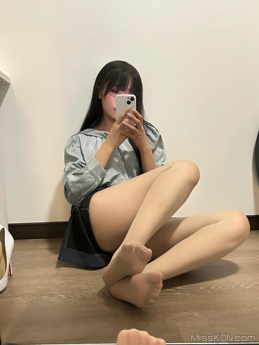 Coser@轩萧学姐: 蓝裙ol (190 photos )(183)
