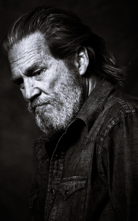 Jeff Bridges Fd5IBNEb_o