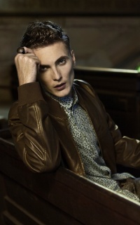 Eamon Farren 2r1WXzN5_o