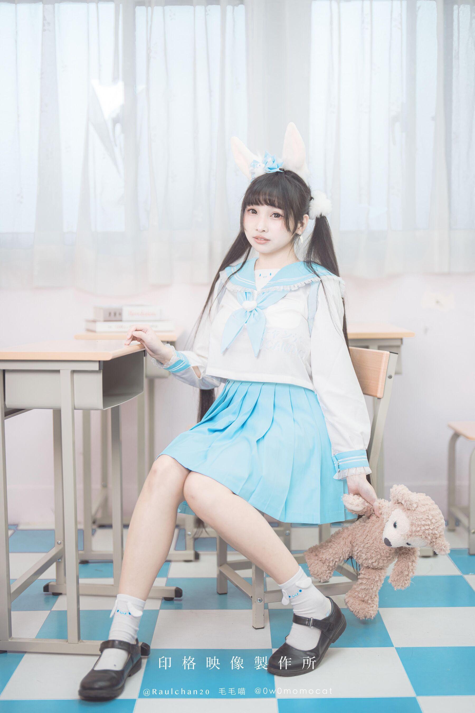 国模套图 慕慕Momo《玉桂狗 Cinnamoroll》(25)