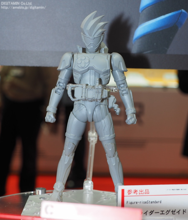 Kamen Rider - Figure-rise Standard (Bandai) BWYFr2Vf_o