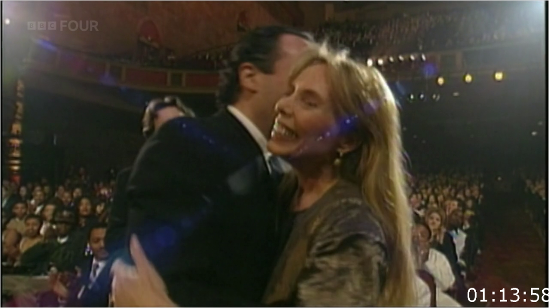 Joni Mitchell A Woman Of Heart And Mind [720p] (x264) JpBhCBAY_o