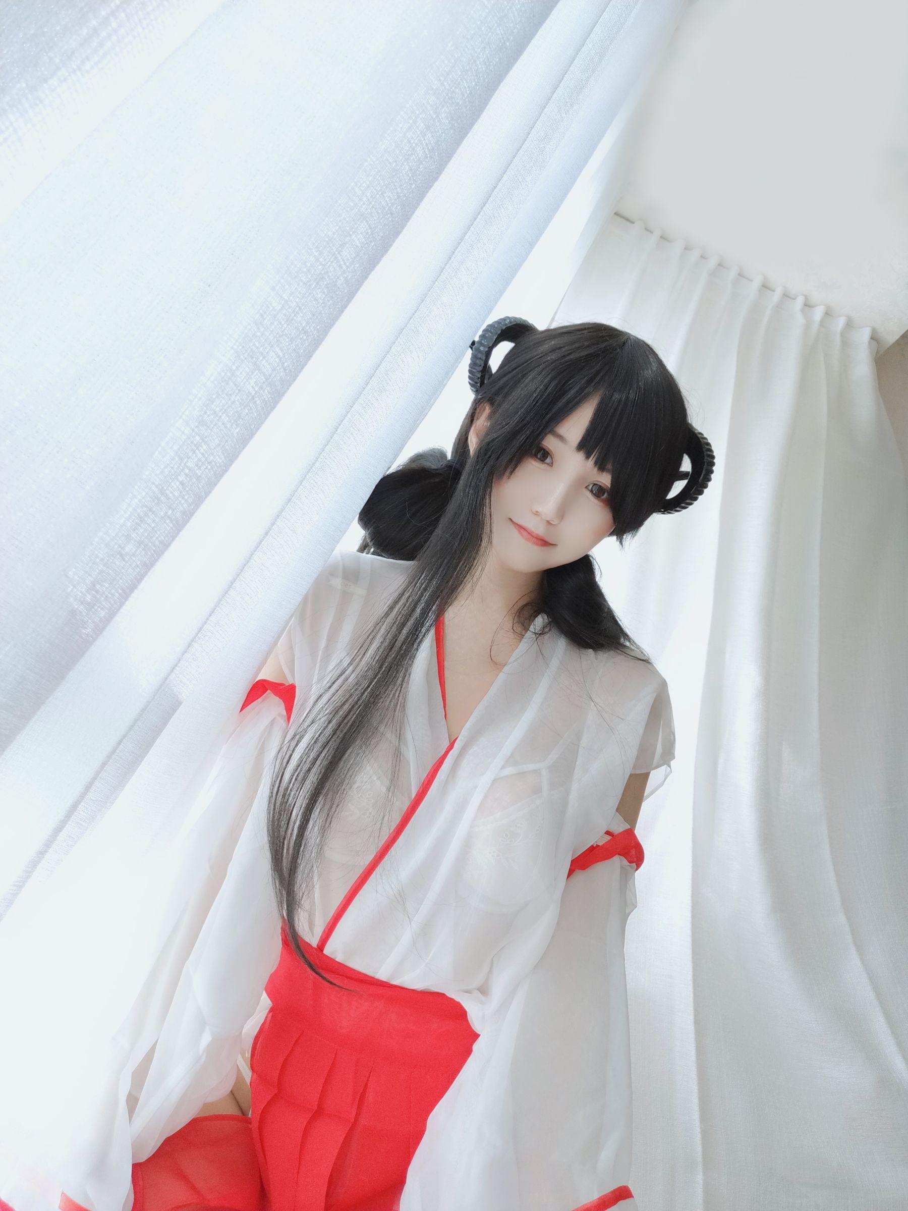 [网红COSER] 动漫博主小仓千代w – 巫女 写真集(19)