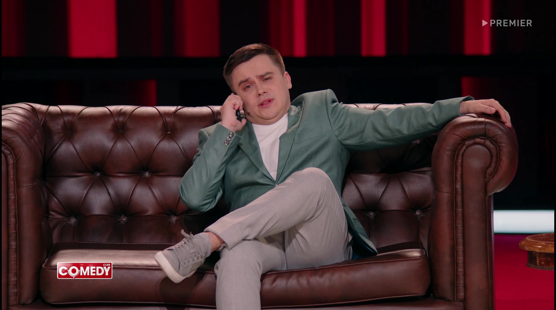 Камеди Клаб / Комеди Клаб / Comedy Club (19.04.2024) WEBRip [H.264 ...